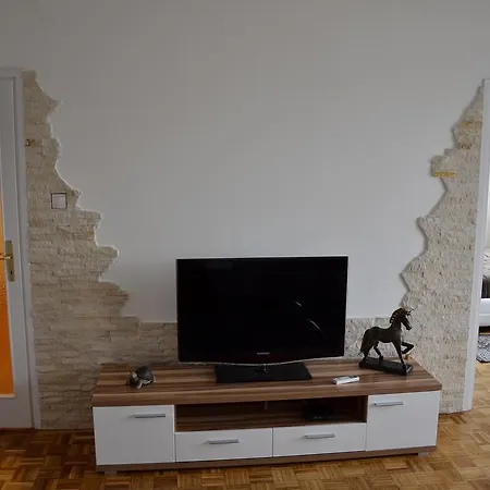 Arena White Apartment Belgrade